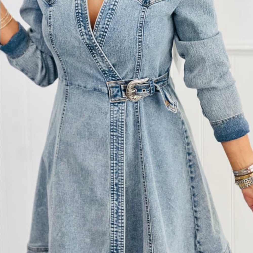 Western buckle wrap denim dress - Picture 2 of 9